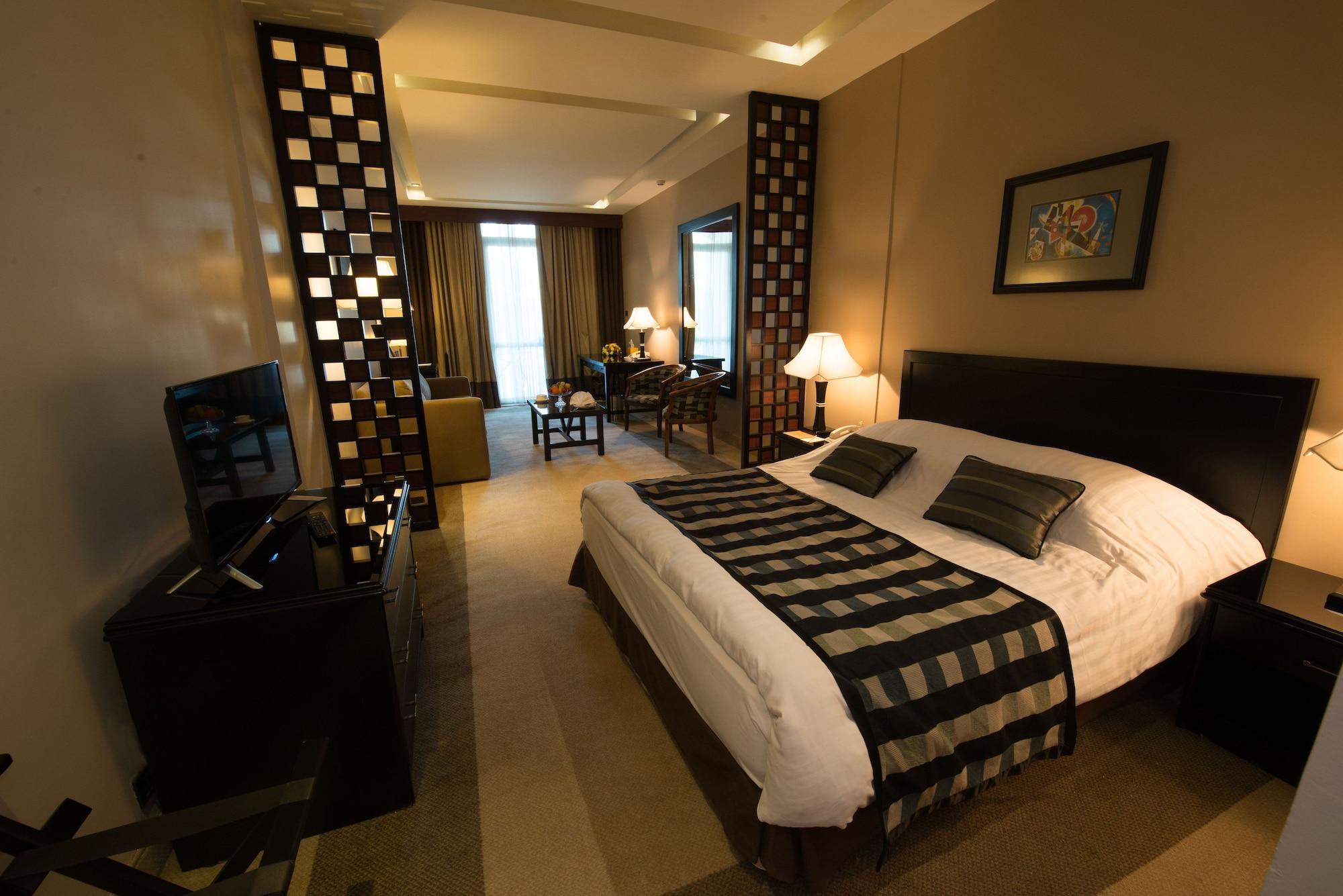 Century Park Hotel Amman Dış mekan fotoğraf