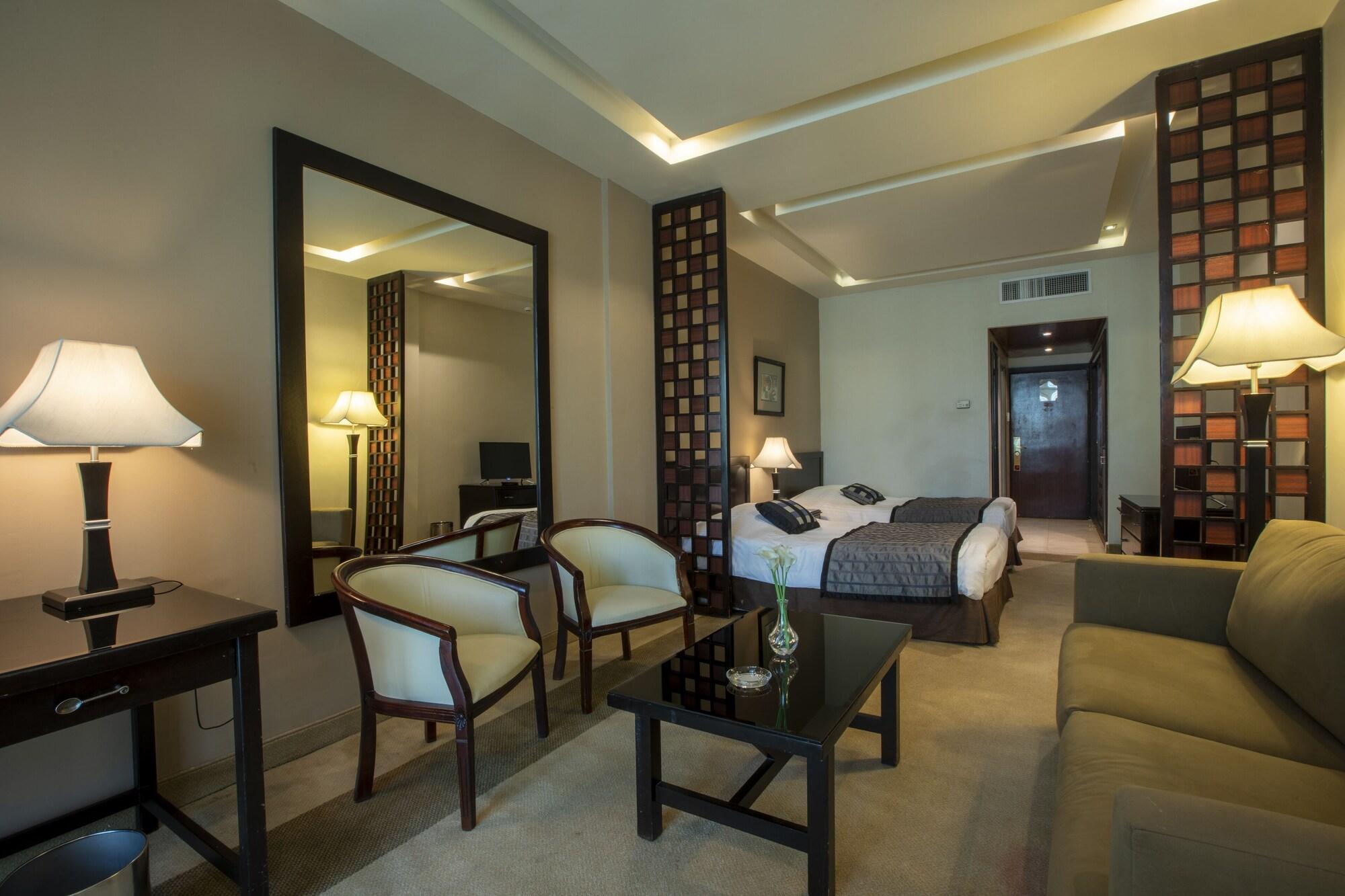 Century Park Hotel Amman Dış mekan fotoğraf