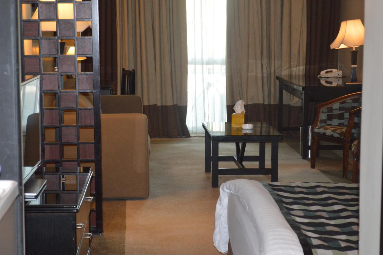 Century Park Hotel Amman Oda fotoğraf